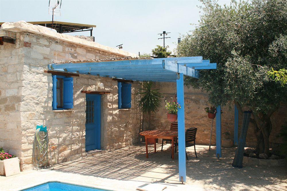 George Houses Pentakomo Exterior photo